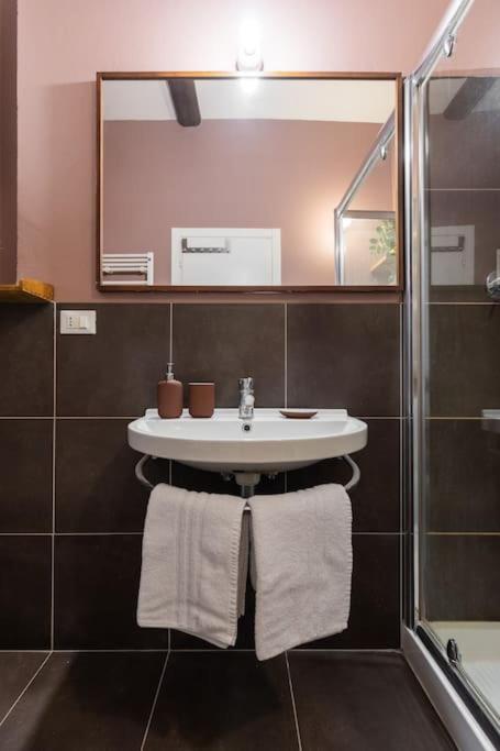 Casa Broccaindosso, In Centro Storico Apartment Bologna Bagian luar foto